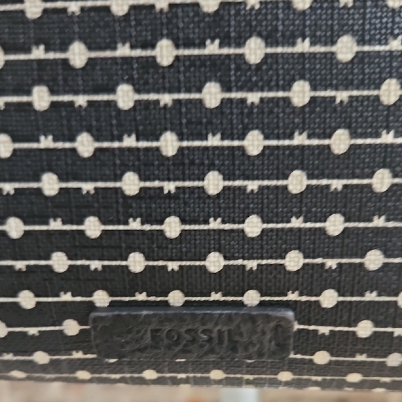 Fossil Stylish Black and Brown Crossbody Bag - Picture 5 of 8